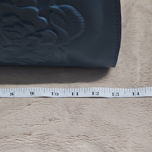 Patricia Nash Embossed Blue Shoulder Bag - Picture 11 of 14